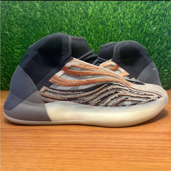 adidas gazelle silver green womens Adidas Yeezy QNTM Men's Shoes Flash Orange  Sports Plaza NY